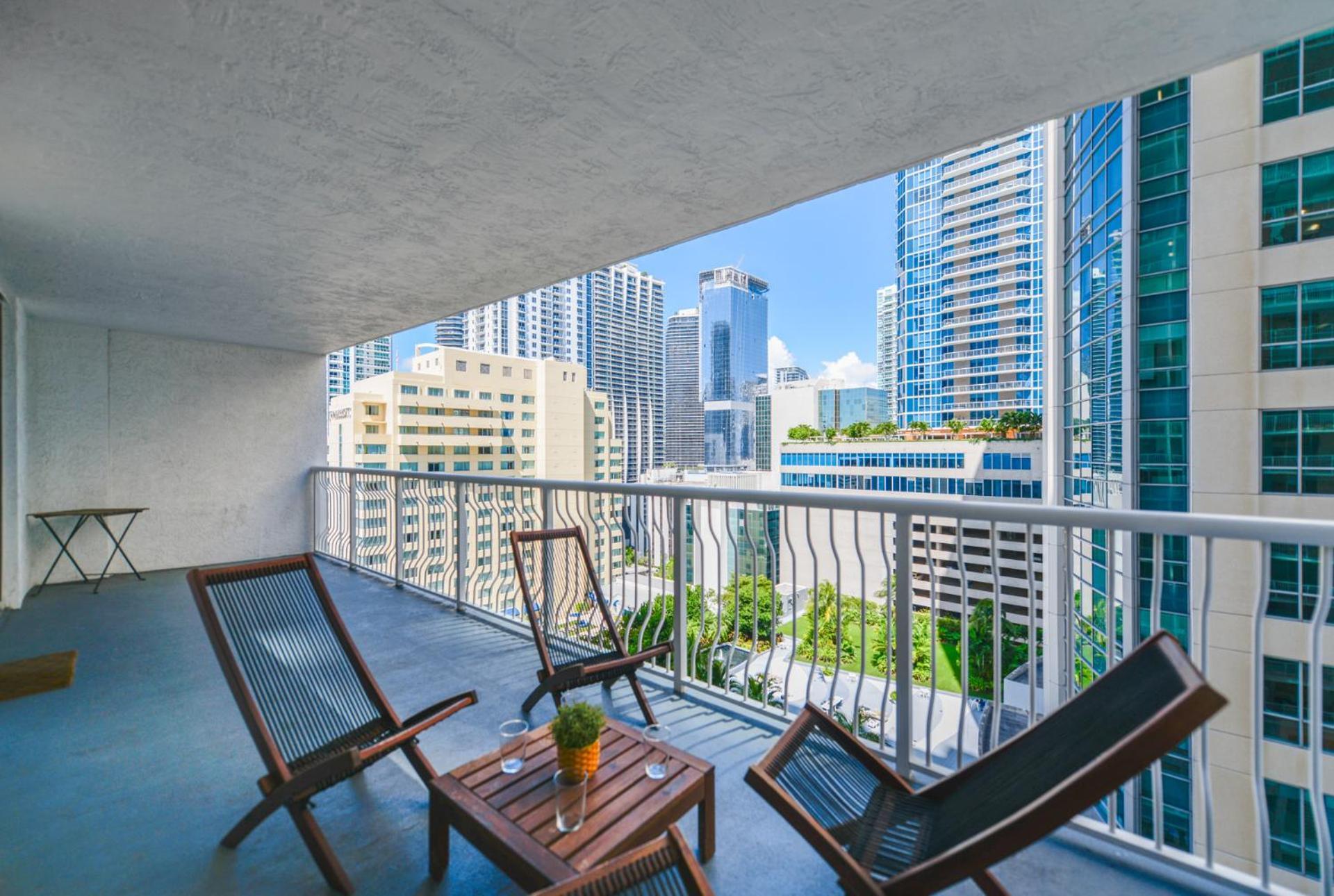 Wonderful Condo In The Heart Of Brickell With Pool Miami Esterno foto