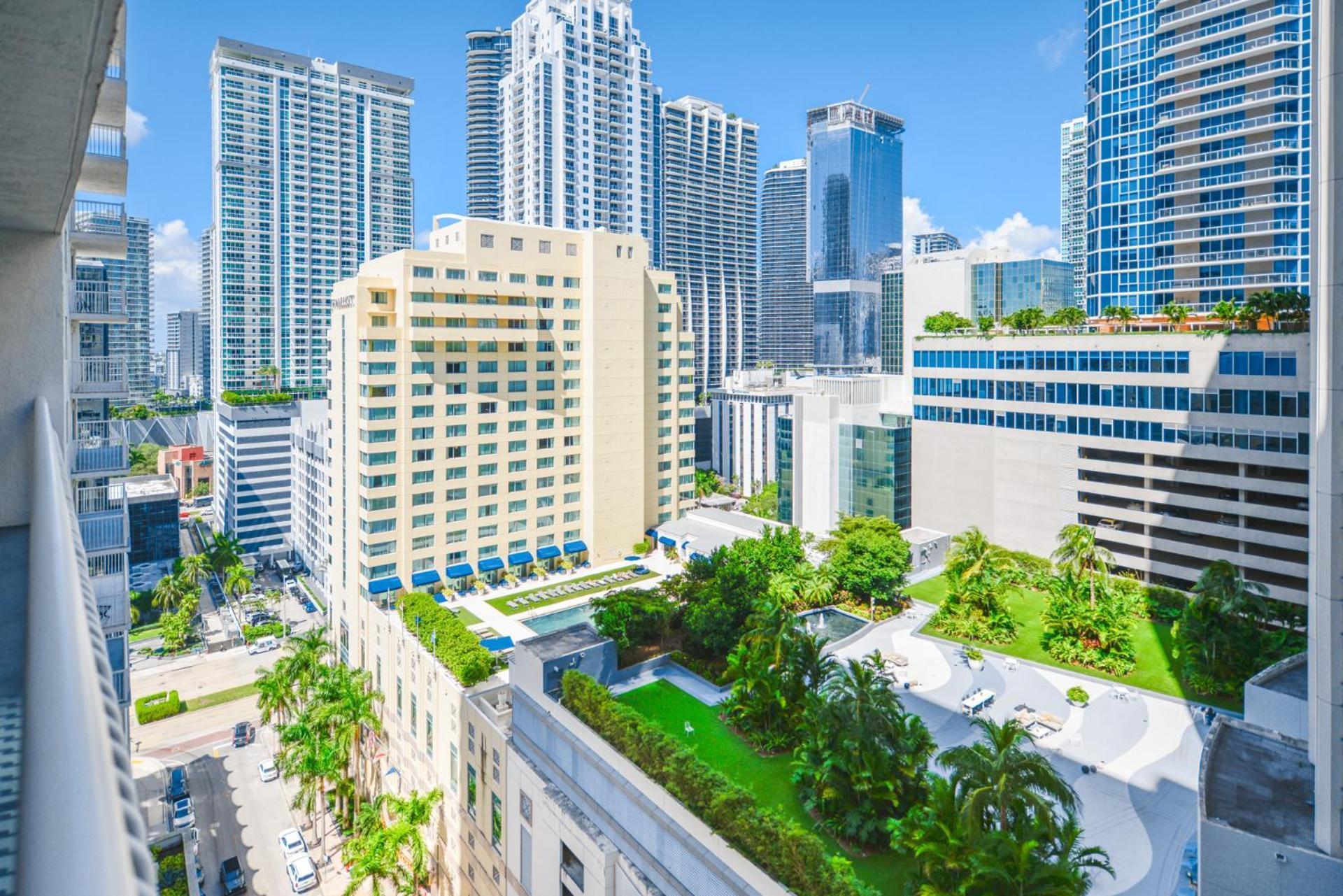 Wonderful Condo In The Heart Of Brickell With Pool Miami Esterno foto