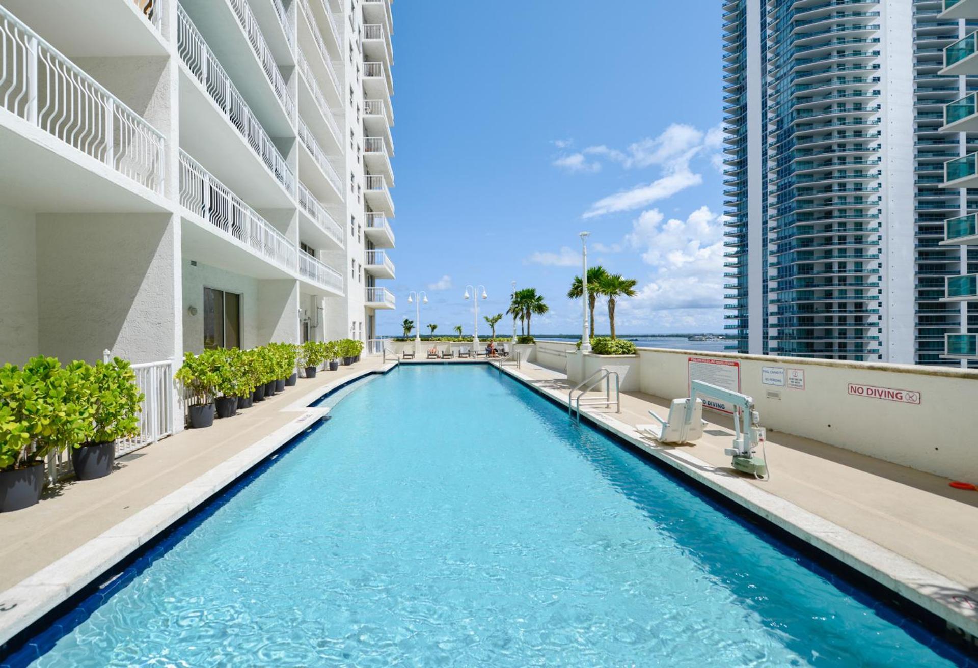 Wonderful Condo In The Heart Of Brickell With Pool Miami Esterno foto